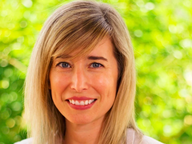 Laurel Jacobs Headshot